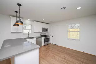 4710 Hershe St, Houston, TX 77020 - Photo 21