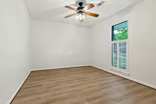 5933 Birdwood Rd, Houston, TX 77074 - Photo 19