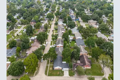 5933 Birdwood Road, Houston, TX 77074 - Photo 27