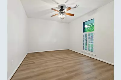5933 Birdwood Road, Houston, TX 77074 - Photo 19