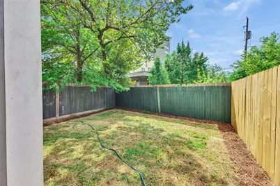 3911 Kennon Street #A, Houston, TX 77009 - Photo 15