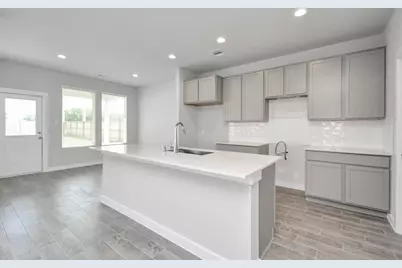 18550 Athena Flower Drive, Fresno, TX 77545 - Photo 5