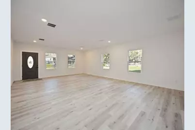 711 W Sidnor Street, Alvin, TX 77511 - Photo 21