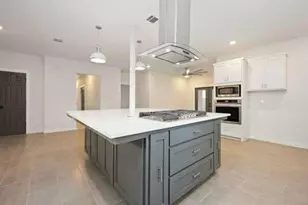 711 W Sidnor St, Alvin, TX 77511 - Photo 15