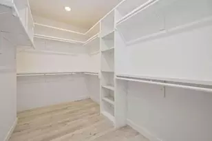 711 W Sidnor St, Alvin, TX 77511 - Photo 31