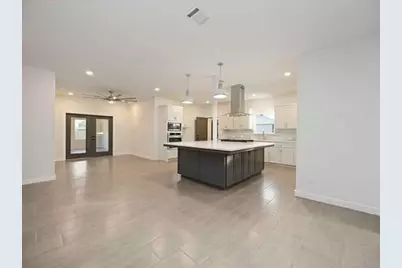 711 W Sidnor Street, Alvin, TX 77511 - Photo 39