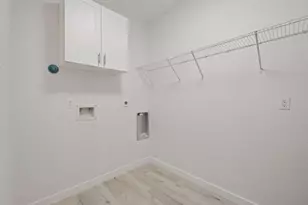 711 W Sidnor St, Alvin, TX 77511 - Photo 7