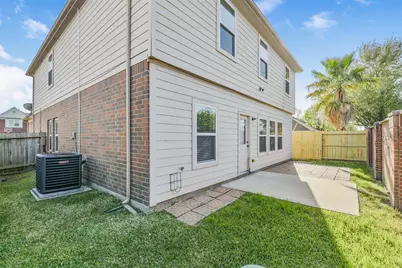 8706 Challis Park Court, Houston, TX 77040 - Photo 35