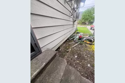 2404 Russell Street, Houston, TX 77026 - Photo 17