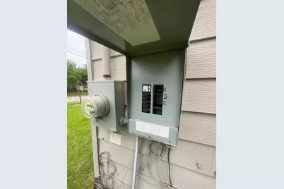 2404 Russell Street, Houston, TX 77026 - Photo 15