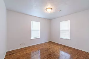 633 Bradley St, Seabrook, TX 77586 - Photo 9