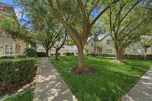834 W Heights Hollow Ln, Houston, TX 77007 - Photo 21