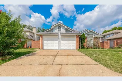 9310 Corner Oaks Ln, Houston, TX 77036 - Photo 1