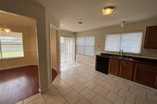 10423 Sand Pass Ln, Houston, TX 77064 - Photo 3