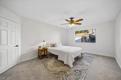 15643 Meadow Village Drive, Houston, TX 77095 - Photo 15