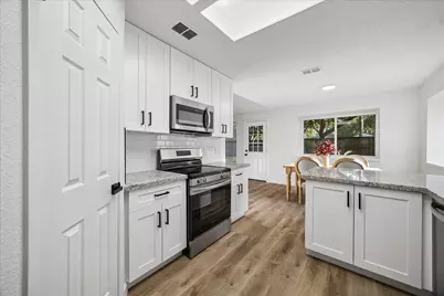 15643 Meadow Village Drive, Houston, TX 77095 - Photo 3
