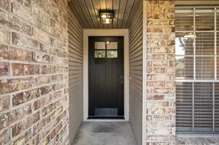 15643 Meadow Village Dr, Houston, TX 77095 - Photo 7