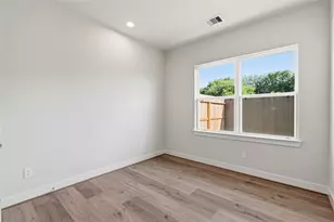 3916 Willowbend Pt Dr, Houston, TX 77025 - Photo 3