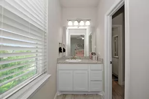 13806 Laurel Colony Trl, Houston, TX 77059 - Photo 27