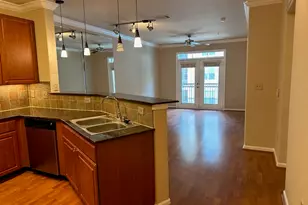 1711 Old Spanish Trl, Houston, TX 77054 - Photo 1