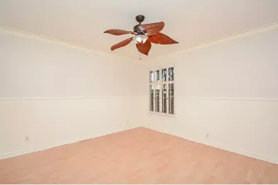 2829 Timmons Ln #161, Houston, TX 77027 - Photo 15