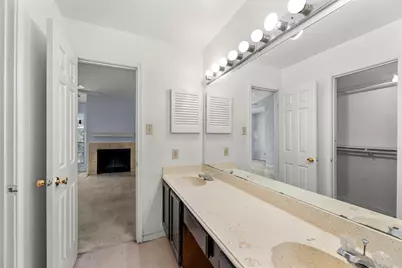 14600 Fonmeadow Drive #702, Houston, TX 77035 - Photo 15