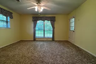 809 Atlow Dr, Brenham, TX 77833 - Photo 11