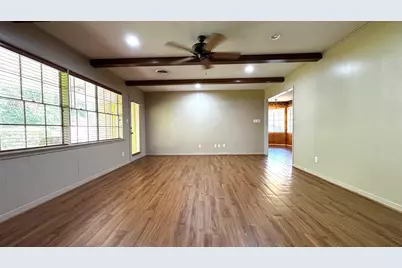 809 Atlow Drive, Brenham, TX 77833 - Photo 5