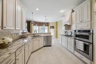 3007 Sycamore Tree Ct, Houston, TX 77345 - Photo 11