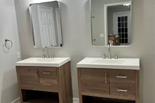 75 E Village Knoll Cir, Spring, TX 77381 - Photo 23