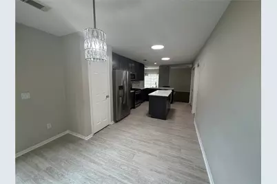 75 E Village Knoll Circle, The Woodlands, TX 77381 - Photo 15