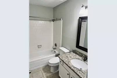 75 E Village Knoll Circle, The Woodlands, TX 77381 - Photo 19