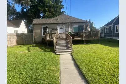 428 10th Avenue North, Texas City, TX 77590 - Photo 9