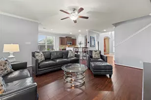 2406 Scarlet View Ln, Fresno, TX 77545 - Photo 9