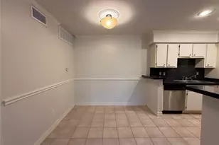 2250 Bering Dr, Houston, TX 77057 - Photo 5