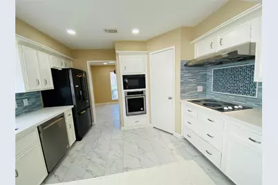 14815 Earlswood Drive, Houston, TX 77083 - Photo 17