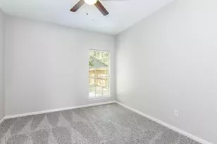 21703 Windsor Castle Dr, Spring, TX 77388 - Photo 23