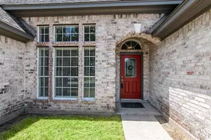 21703 Windsor Castle Dr, Spring, TX 77388 - Photo 5