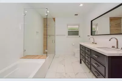 10603 Riverview Drive, Houston, TX 77042 - Photo 41