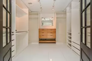 10603 Riverview Dr, Houston, TX 77042 - Photo 35