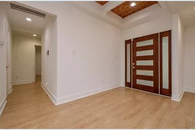 10603 Riverview Drive, Houston, TX 77042 - Photo 5