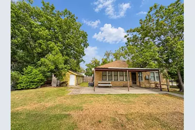 113 W Lobit Street, Baytown, TX 77520 - Photo 25