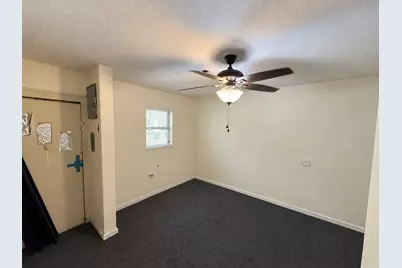 113 W Lobit Street, Baytown, TX 77520 - Photo 17