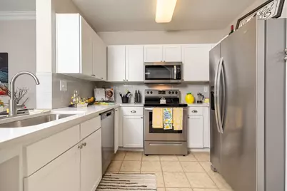 4001 Fannin Street #4605, Houston, TX 77004 - Photo 5