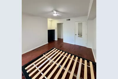 4643 Wild Indigo Street #399, Houston, TX 77027 - Photo 9