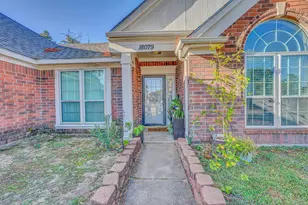 18079 Holly Forest Dr, Houston, TX 77084 - Photo 3
