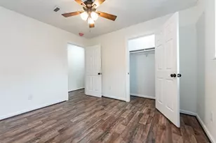 713 S 7th St, La Porte, TX 77571 - Photo 27
