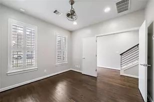 128 Pierce St, Houston, TX 77002 - Photo 7