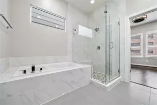 128 Pierce St, Houston, TX 77002 - Photo 11