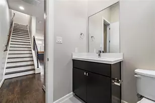 128 Pierce St, Houston, TX 77002 - Photo 9